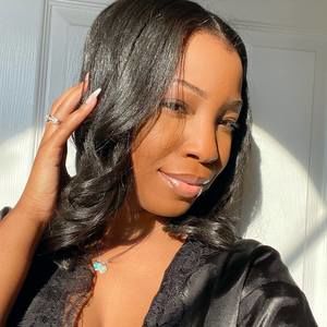 Meet your Posher, Gabrielle